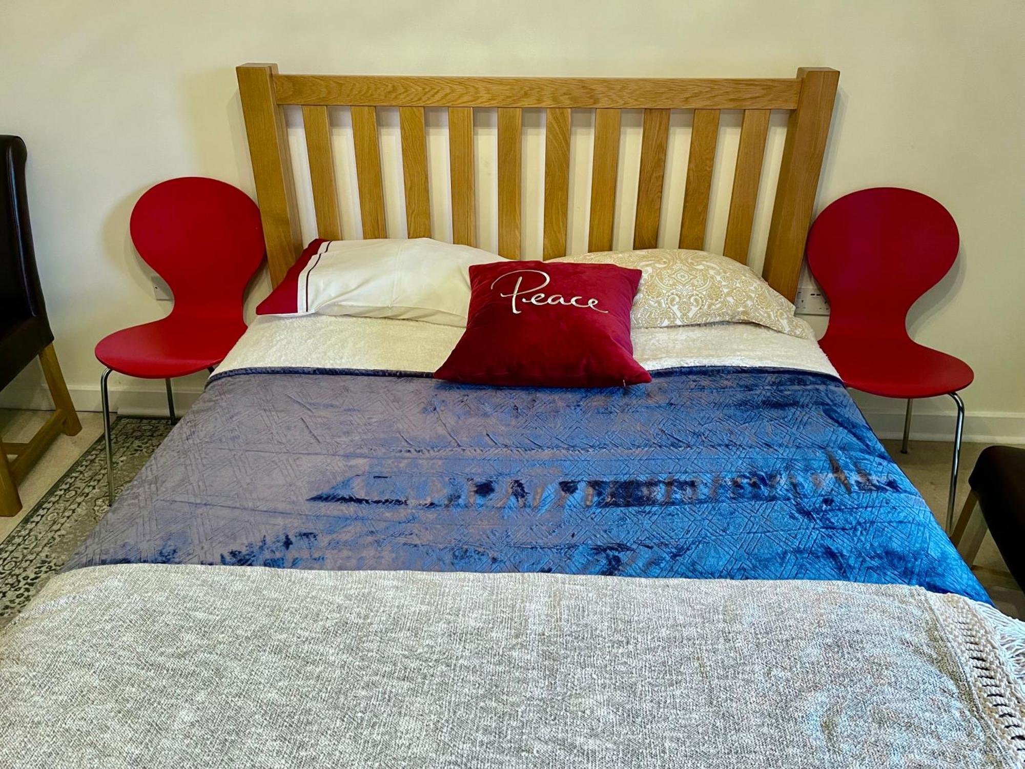 Luxury 2 Bedroom Apartment- Lake View - Free Parking - Wembley Stadium 5Km Лондон Екстер'єр фото